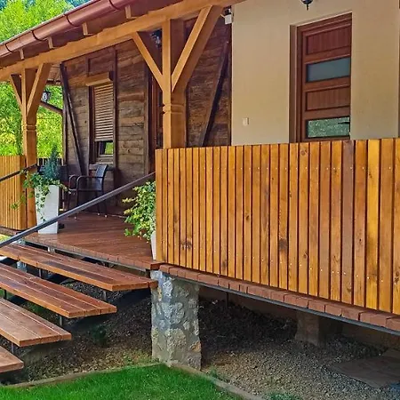 Vajati Gradac *