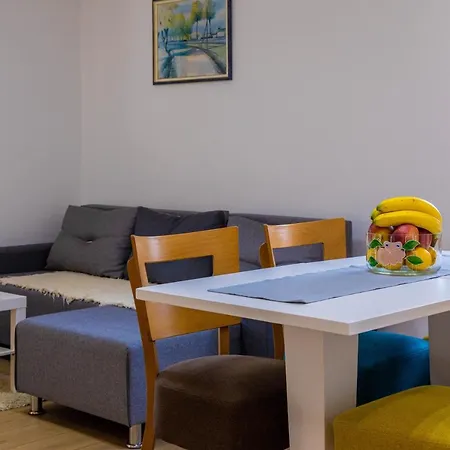 Vajati Gradac *